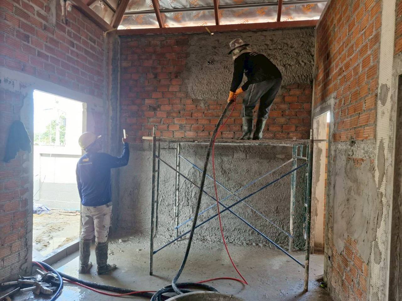 เช่าเครื่องพ่นปูนฉาบ กาญจนบุรี