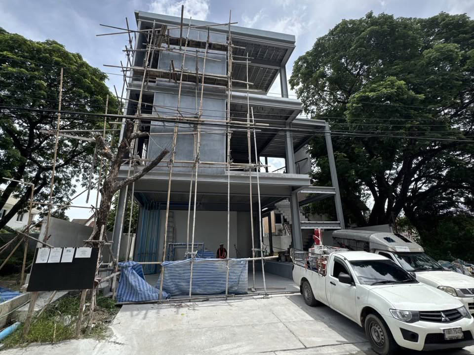 เช่าเครื่องพ่นปูน รามคำแหง กรุงเทพ