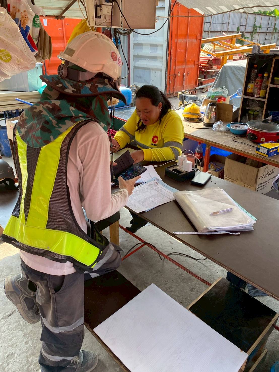 เกร้าท์ปูนรถไฟฟ้า ถึงไซต์งาน