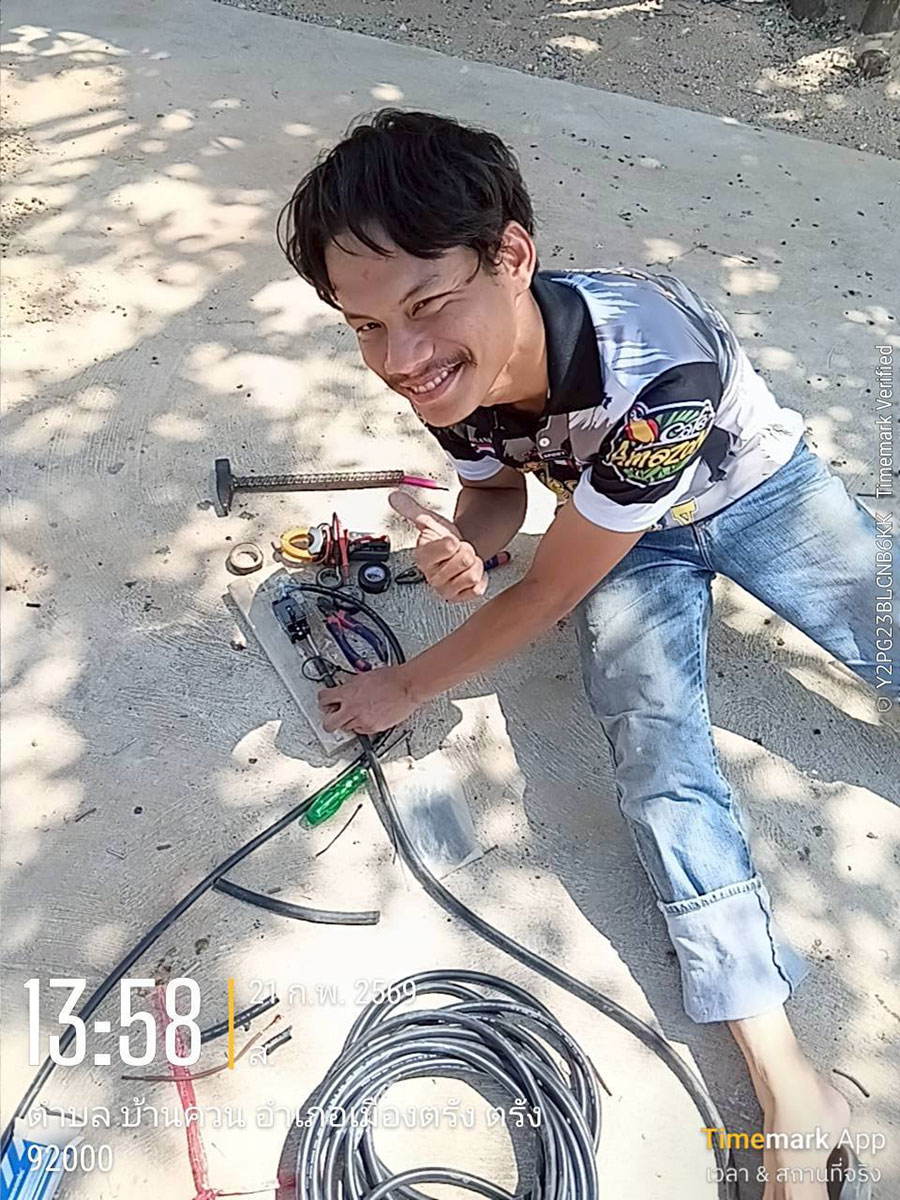 งานฉาบบ้านด้วยเครื่องพ่นปูน จ.ตรัง