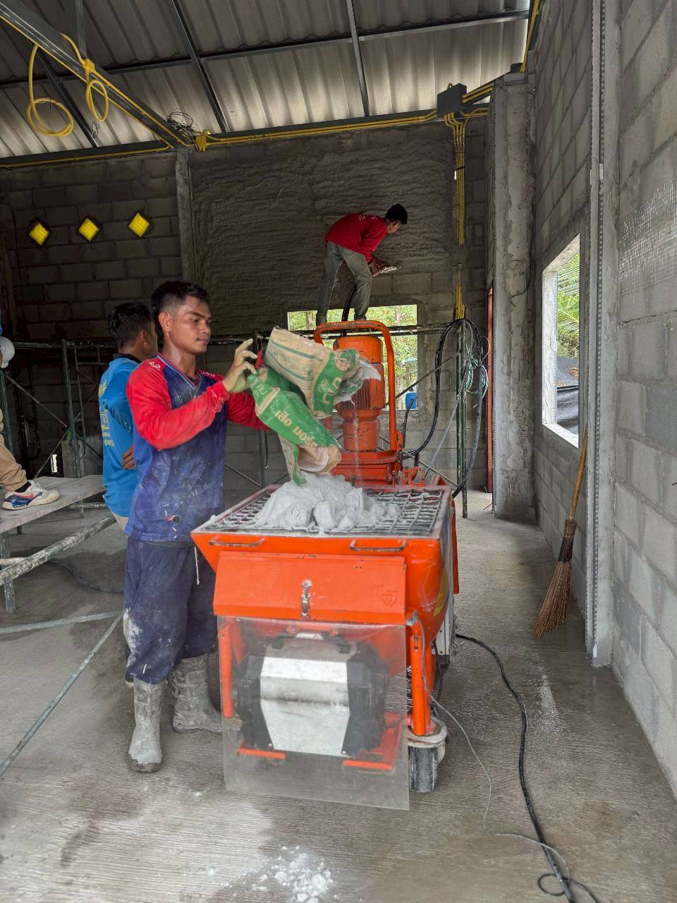 ลูกค้ารีวิวงานฉาบ หลังใช้งานด้วยเครื่องพ่นปูน