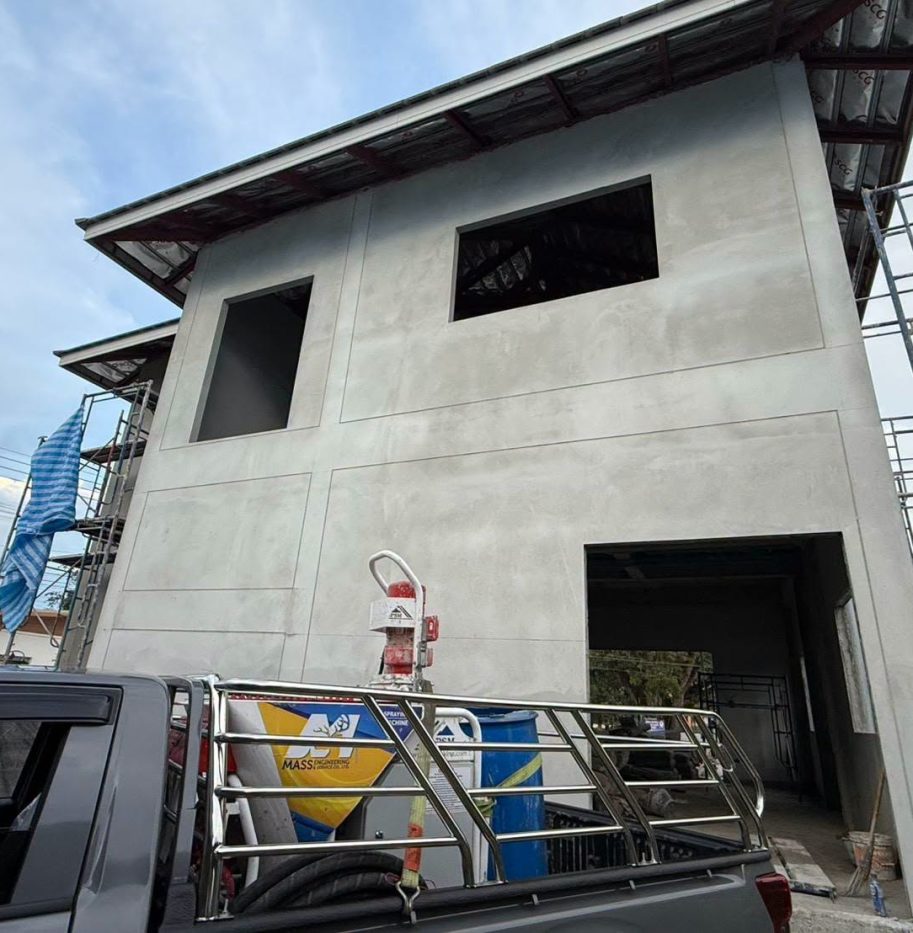 ไซต์งานอุดรธานี เช่าเครื่องพ่นปูน | Mass Engineering